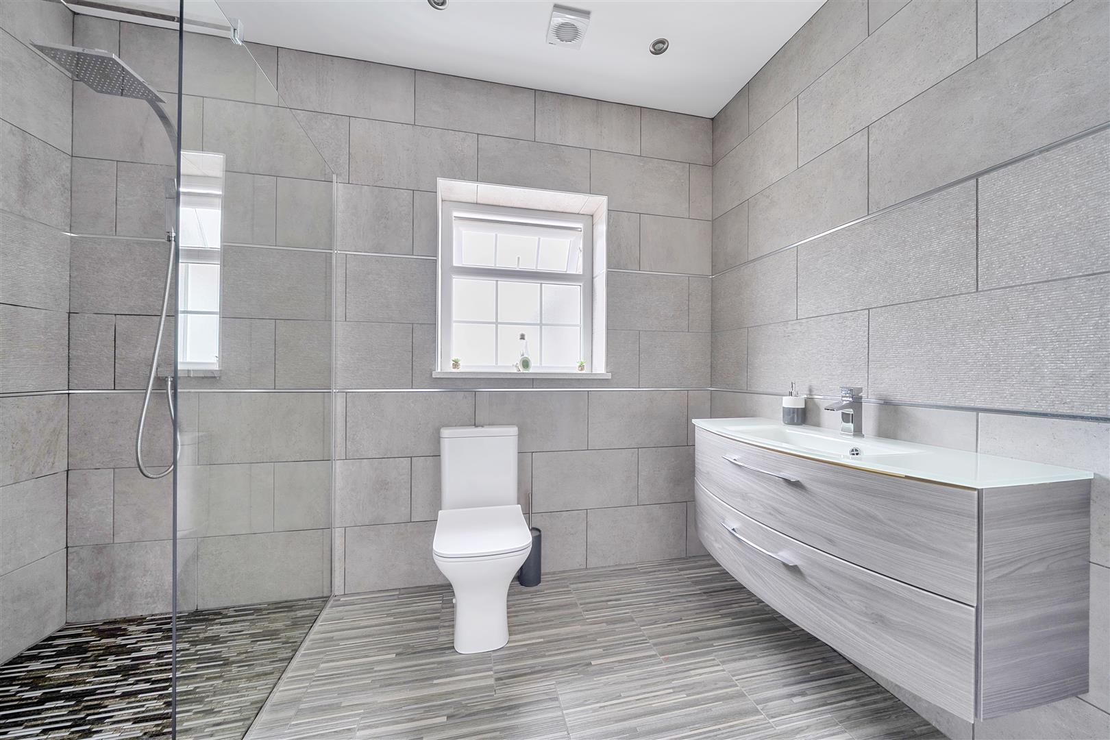 Sawel Court, Pontarddulais, Swansea, SA4 0TF